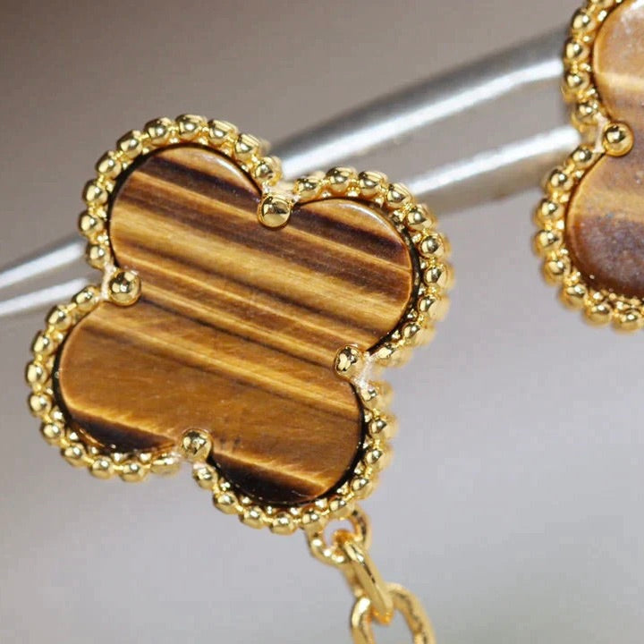 [⭐JeweliWhal]CLOVER 2 MOTIF TIGER EYE CARNELIAN EARRINGS