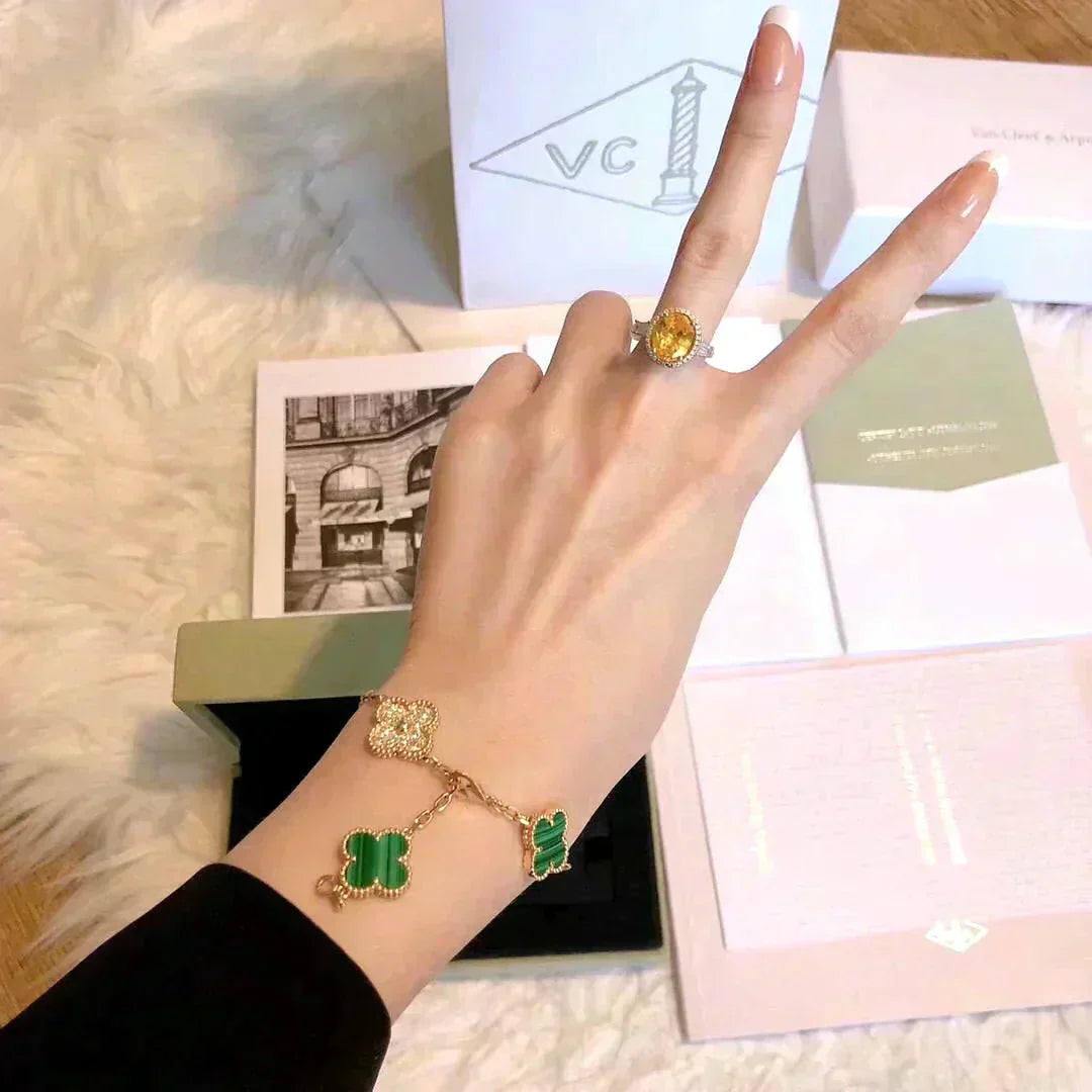 [⭐JeweliWhal] CLOVER 5 MOTIF MALACHITE BRACELET COLLECTION