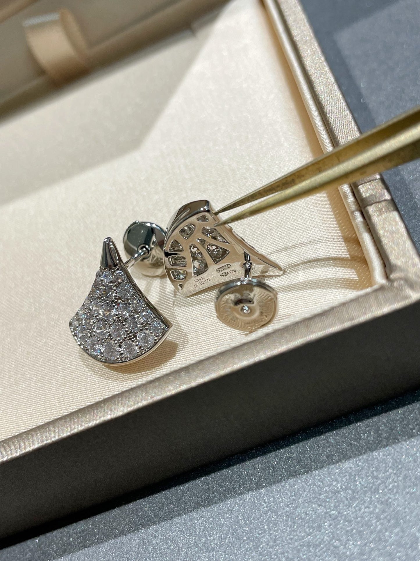 [⭐JeweliWhal]DREAM STUD EARRINGS DIAMOND