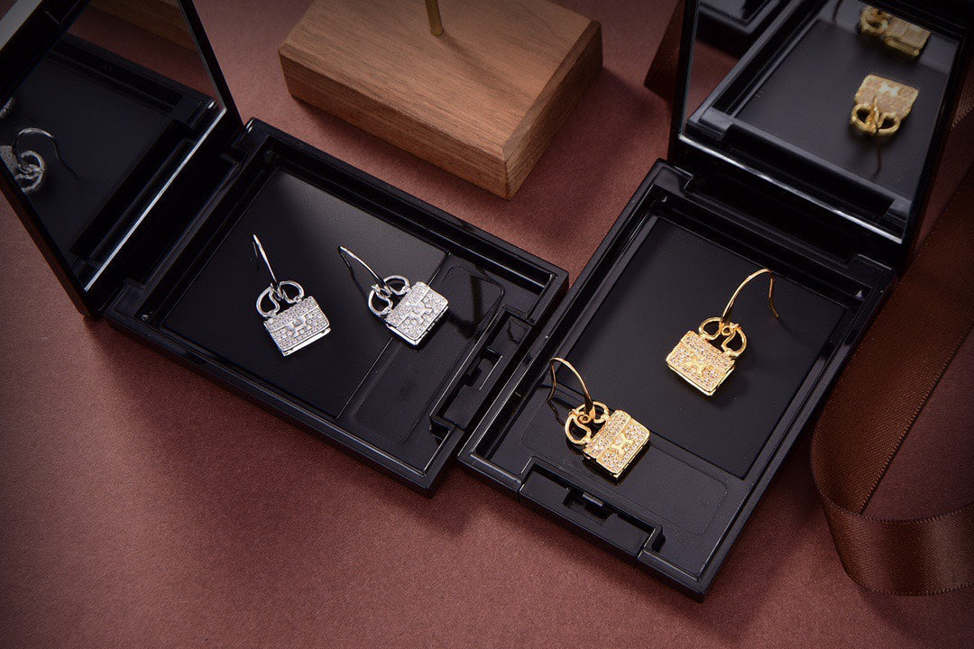 [⭐JeweliWhal]KELLY DIAMOND EARRINGS