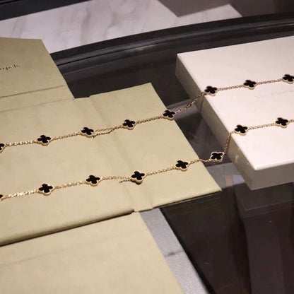 [⭐JeweliWhal]CLOVER 20 MOTIFS ONYX NECKLACE