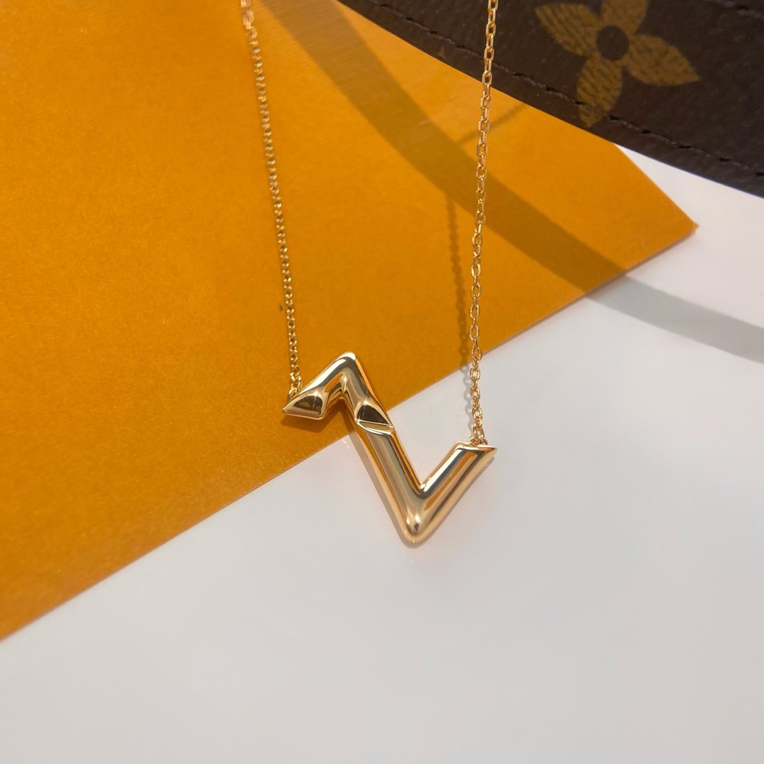 [⭐JeweliWhal]VOLTE UPSIDE DOWN NECKLACE