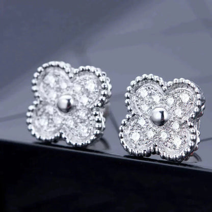[⭐JeweliWhal] أقراط مسمارية ألماسية بتصميم CLOVER 1 MOTIFS من الفضة