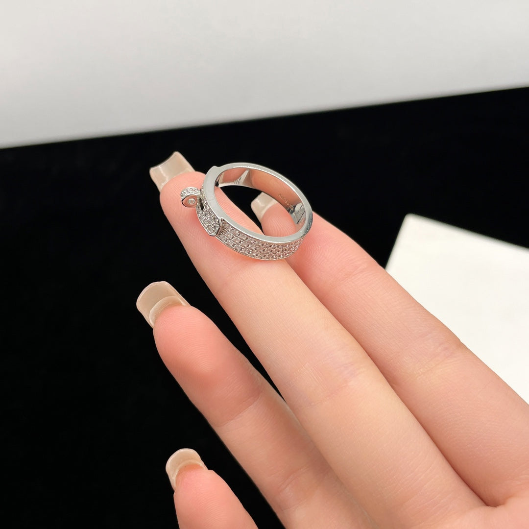 [⭐JeweliWhal]KELLY SILVER DIAMOND RING