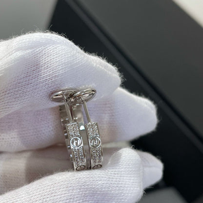[⭐JeweliWhal] أقراط أذن دائرية فضية بتصميم LOVE DIAMOND