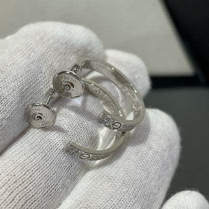 [⭐JeweliWhal] أقراط أذن دائرية فضية بتصميم LOVE DIAMOND