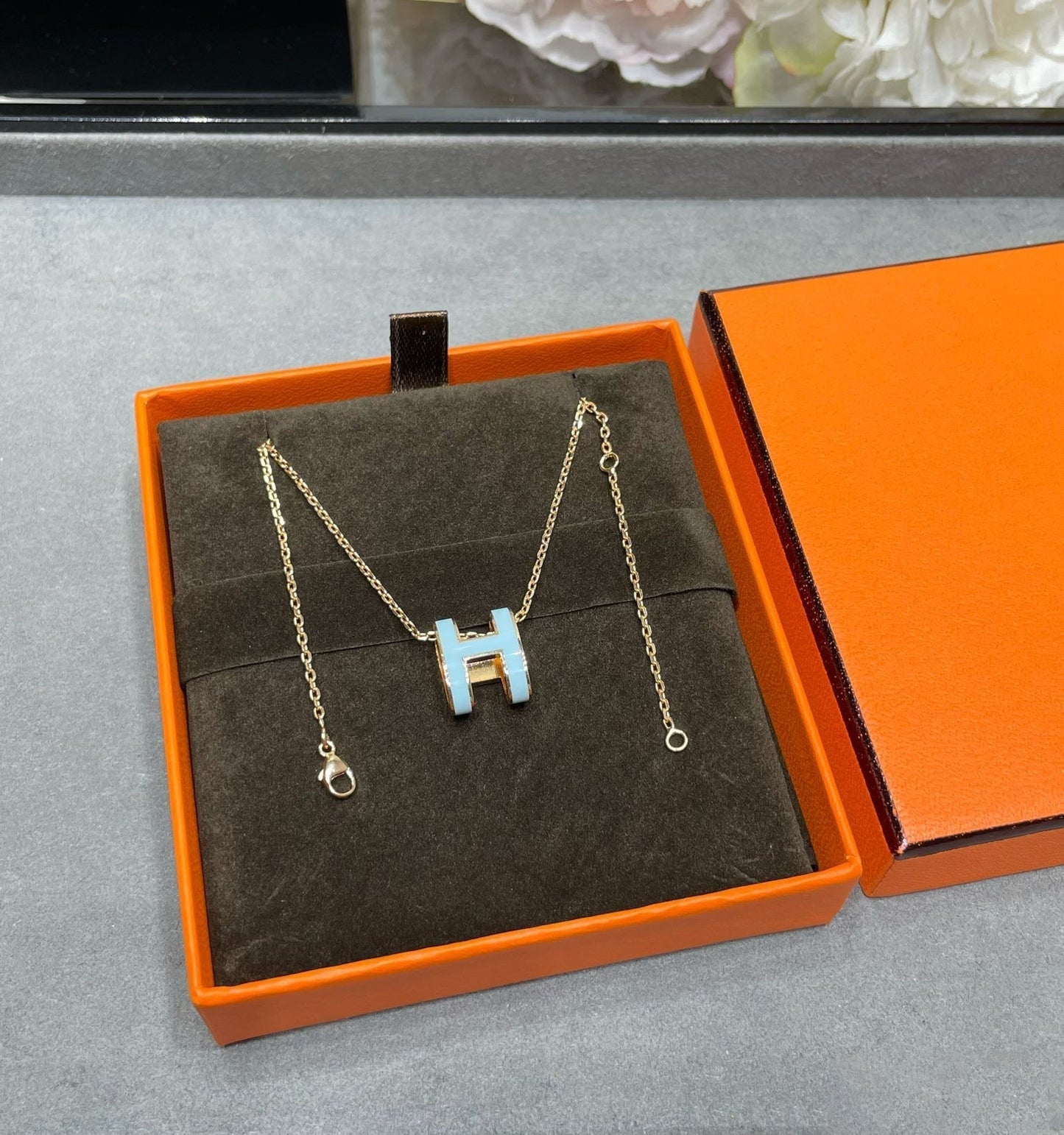 [⭐JeweliWhal] POP H SKY BLUE قلادة