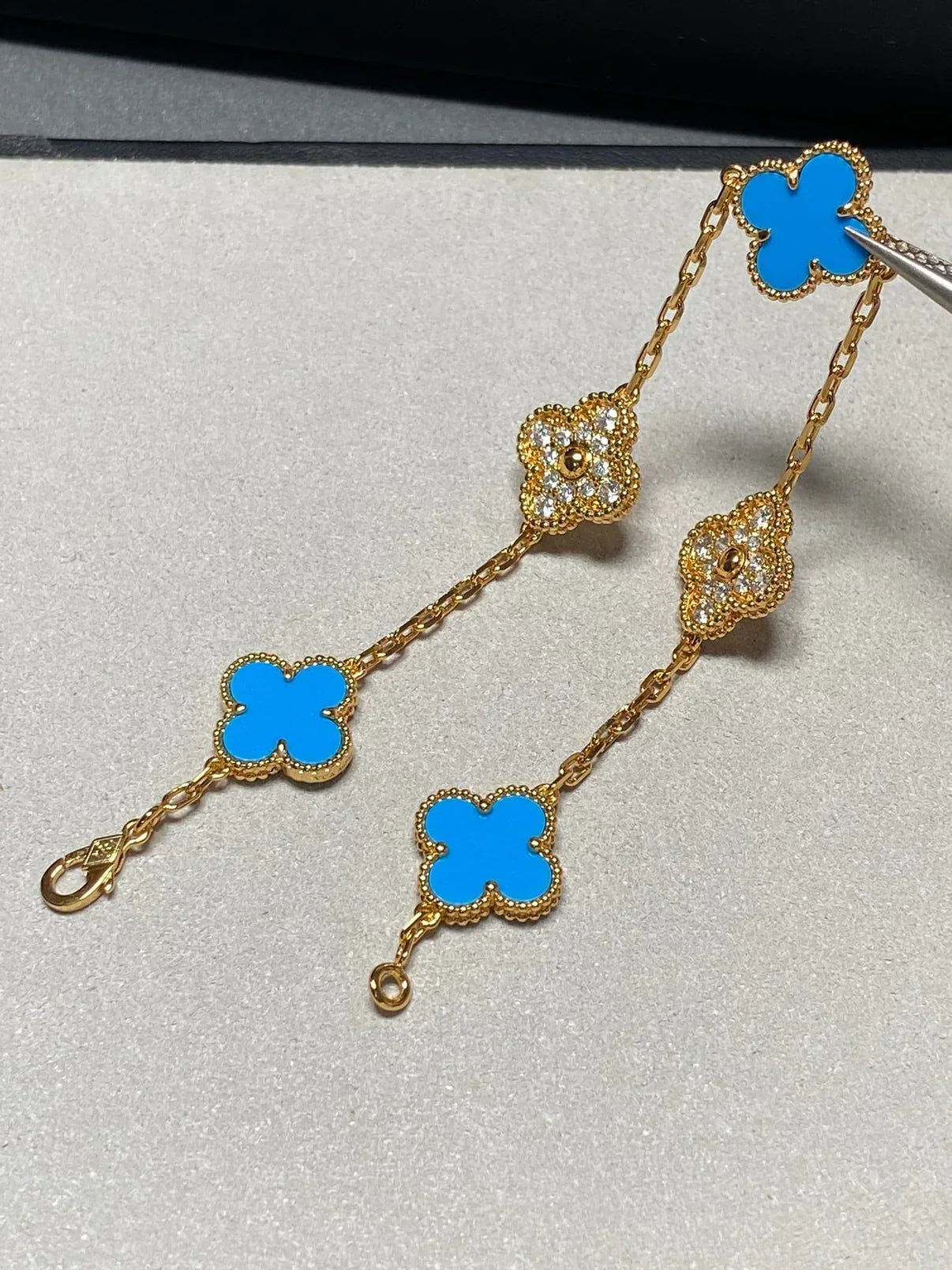 [⭐JeweliWhal] CLOVER 5 MOTIF BLUE AGATE BRACELET COLLECTION