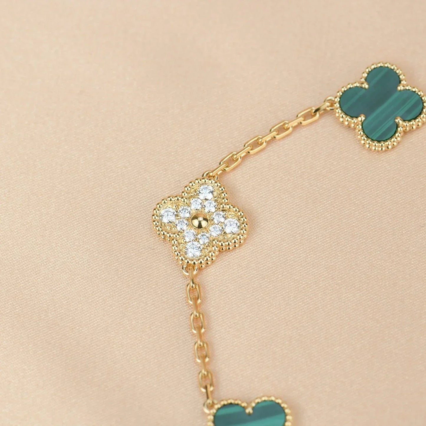 [⭐JeweliWhal] CLOVER 5 MOTIF MALACHITE BRACELET COLLECTION