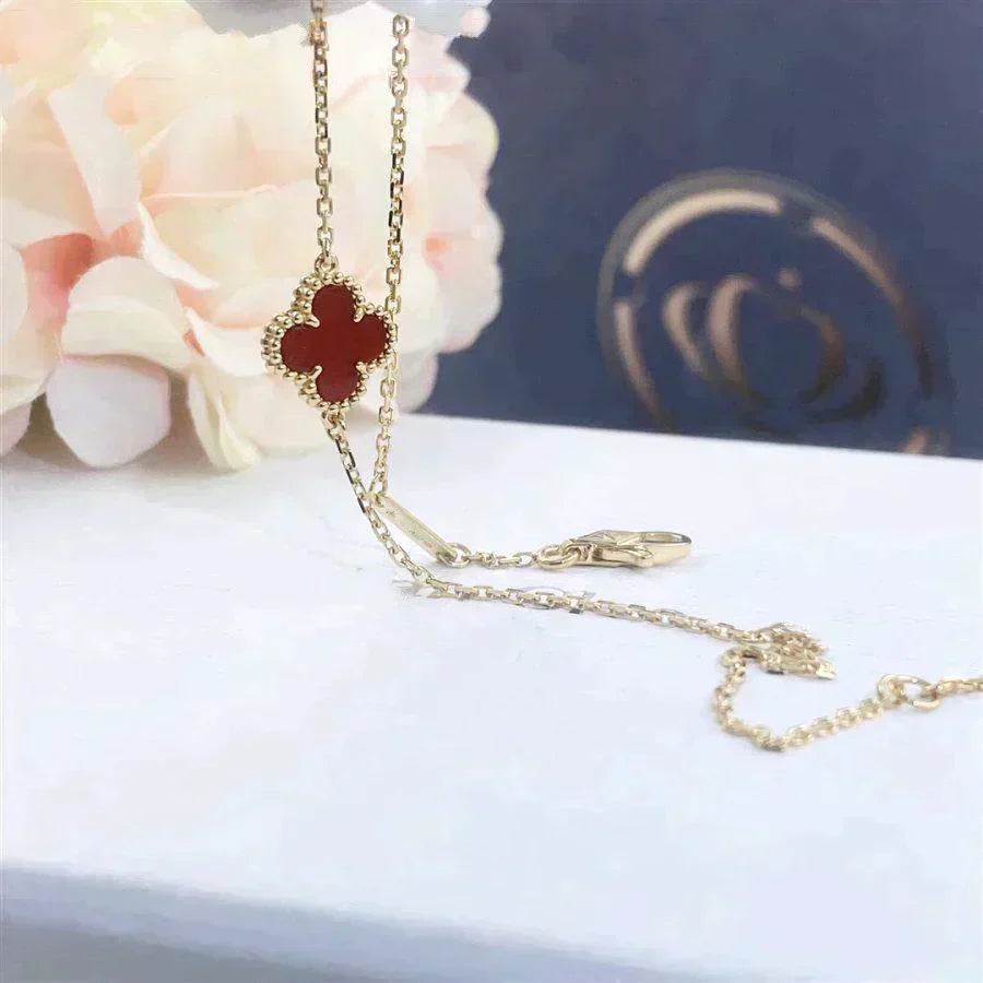 [⭐JeweliWhal]سوار CLOVER CARNELIAN ذو الزهرة الواحدة
